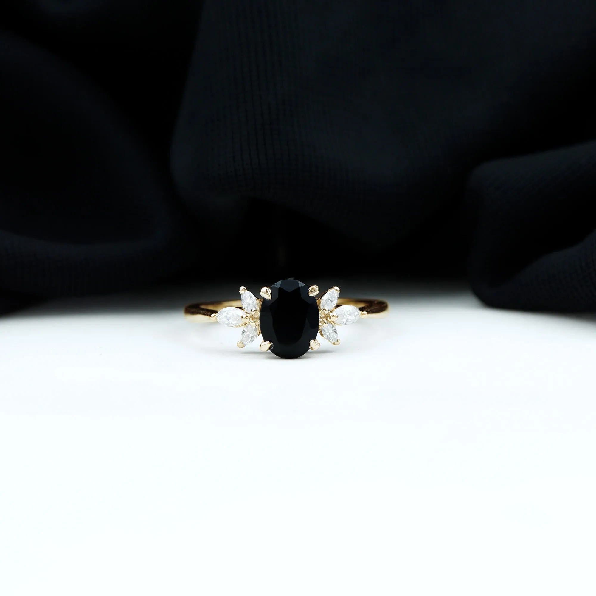1.5 CT Claw Set Oval Black Onyx Solitaire Ring with Diamond