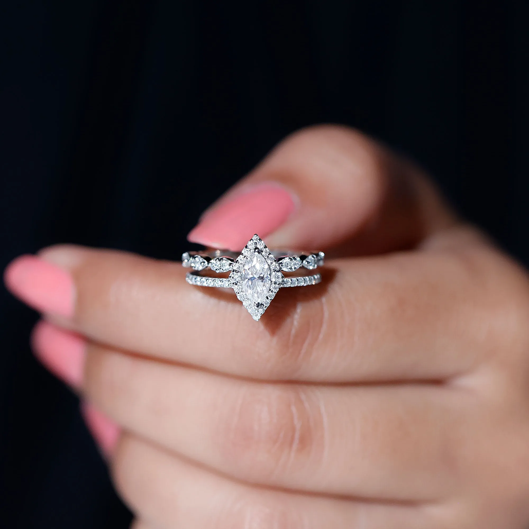 1.75 Ct Vintage Halo Moissanite Double Band Engagement Ring
