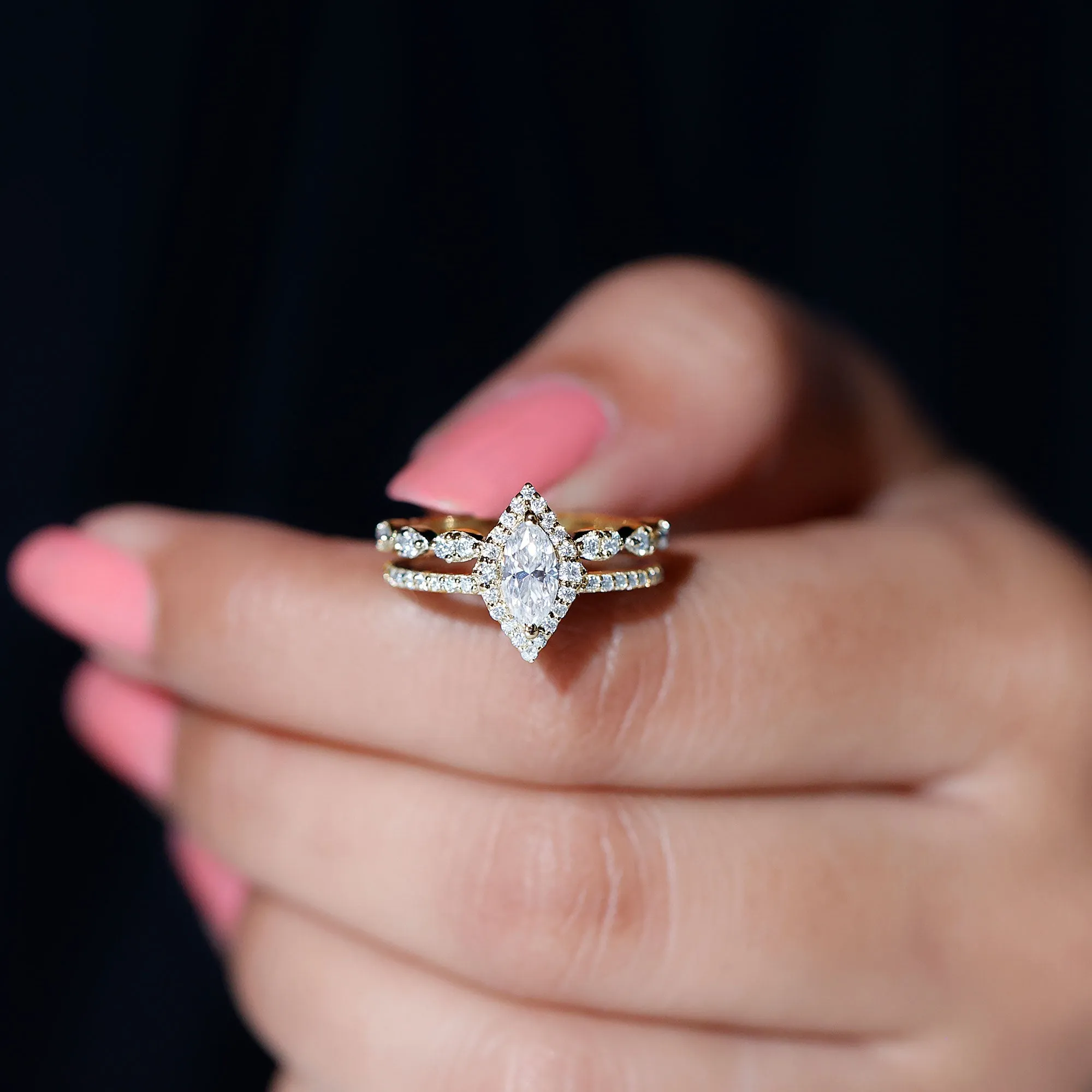 1.75 Ct Vintage Halo Moissanite Double Band Engagement Ring
