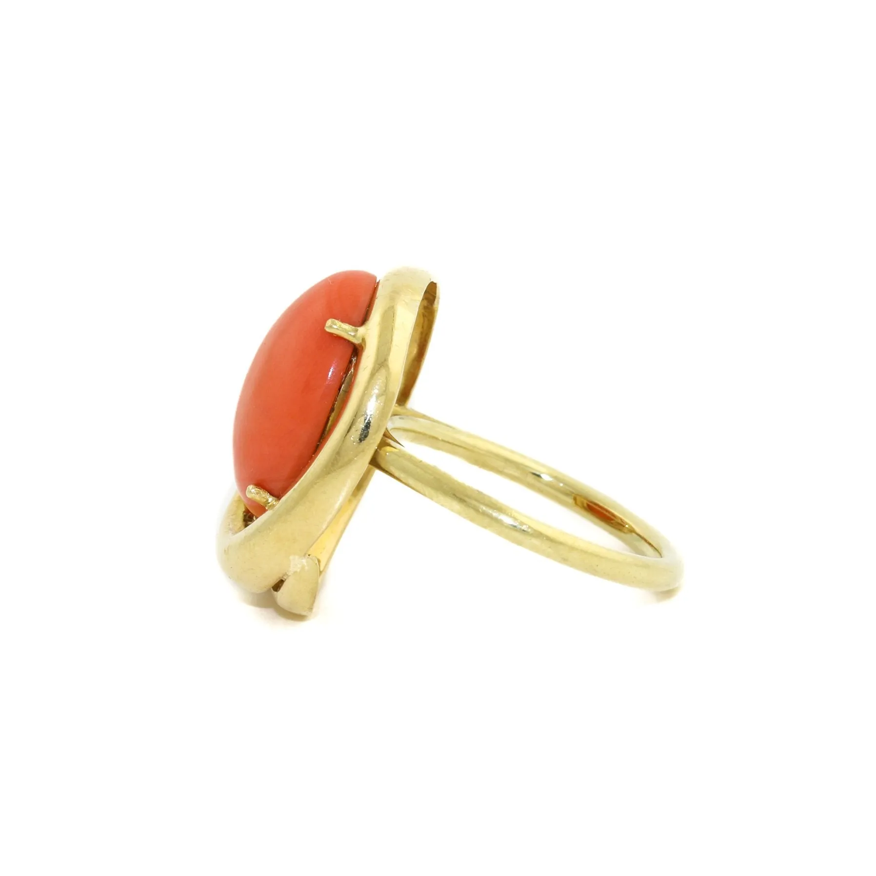18k x Oval Coral & Diamond Snake Cocktail Ring
