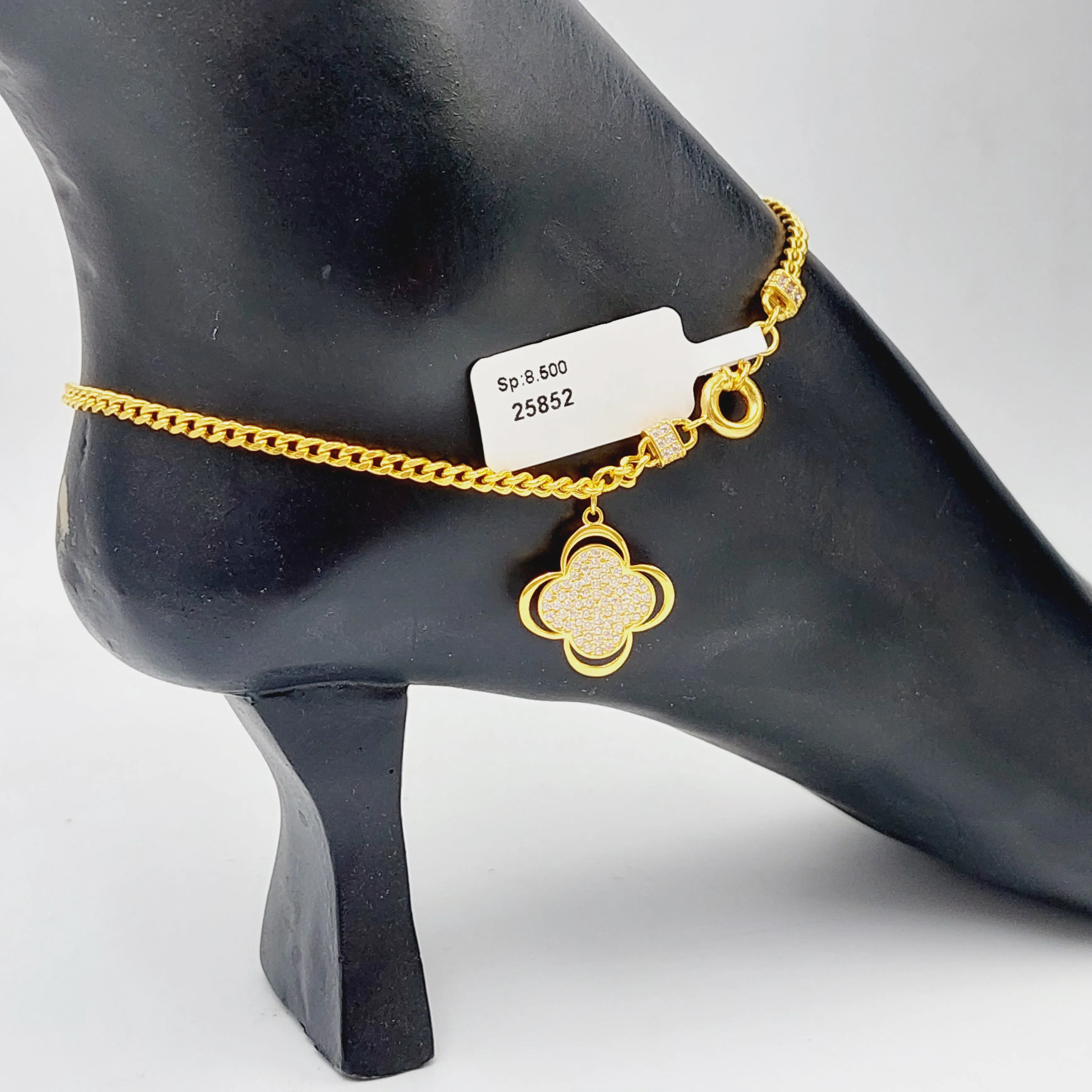 21K Clover Anklet
