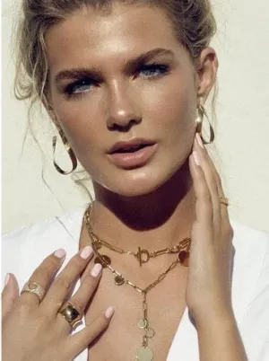 Bella Toggle Choker