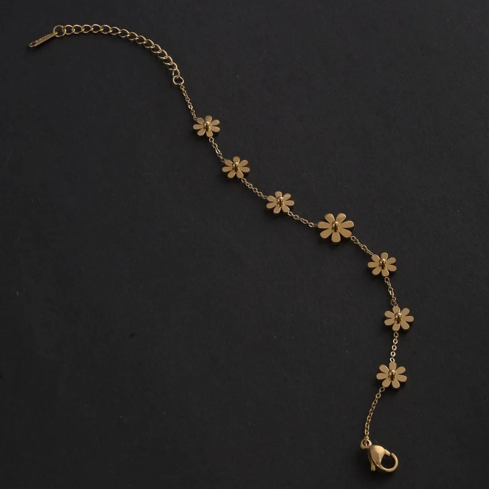 Floral Finesse Anklet