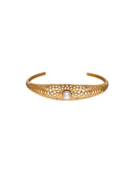 Gold plated silver cutout bangle. Round white pearl of 6mm for men and women ETNA Collection