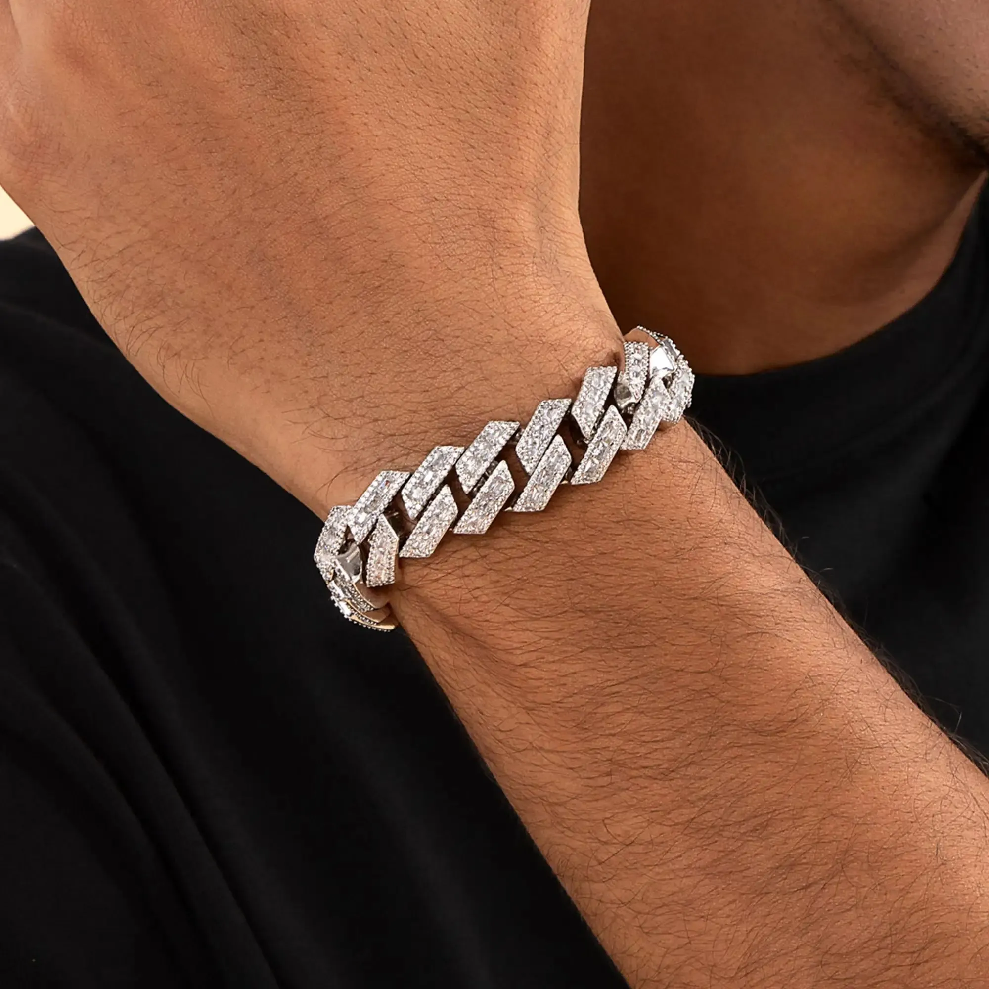 Halo Emerald Cut Prong Cuban Link Bracelet - 15mm