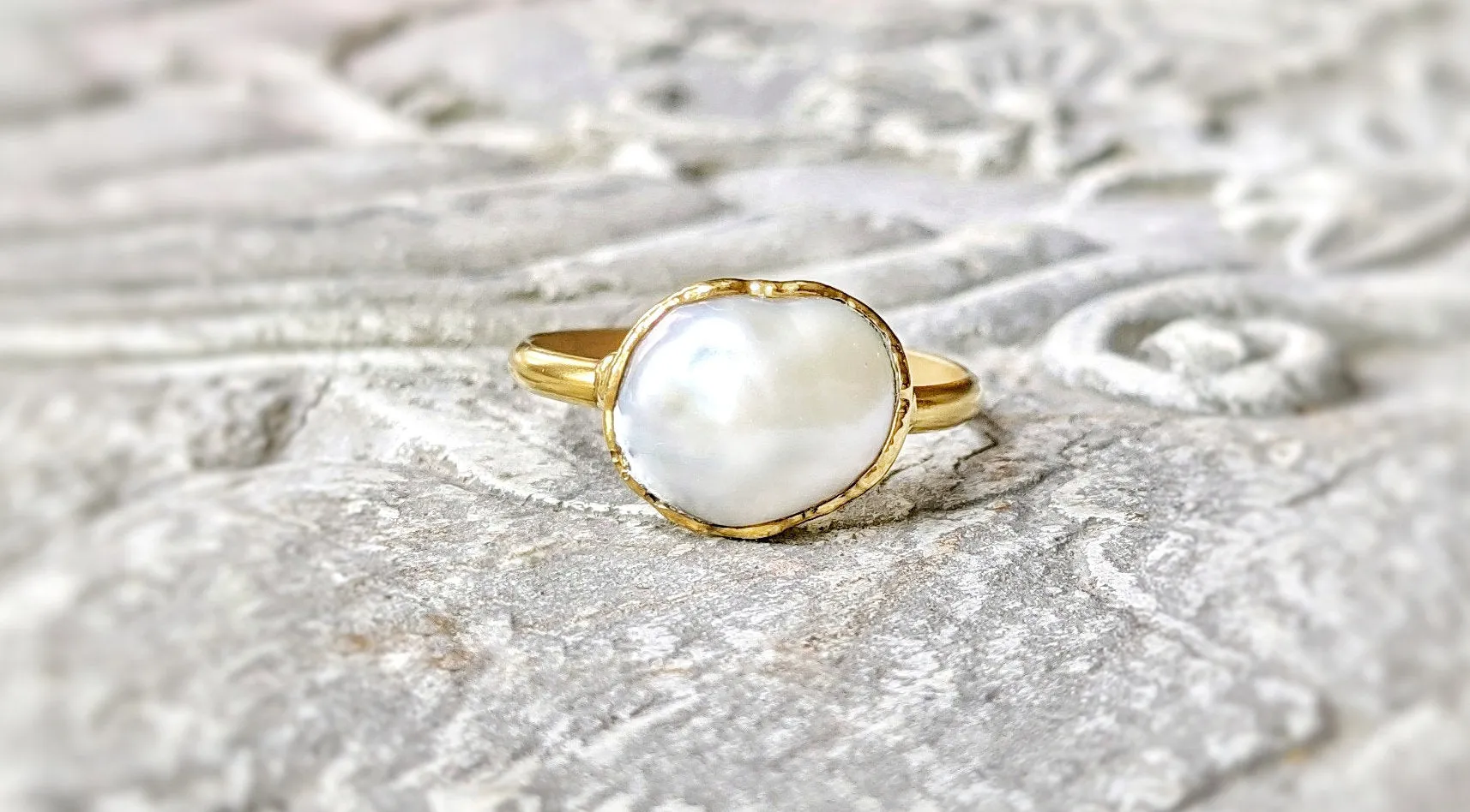 Keshi pearl ring - medium