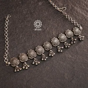 Mewad Flower Silver Choker
