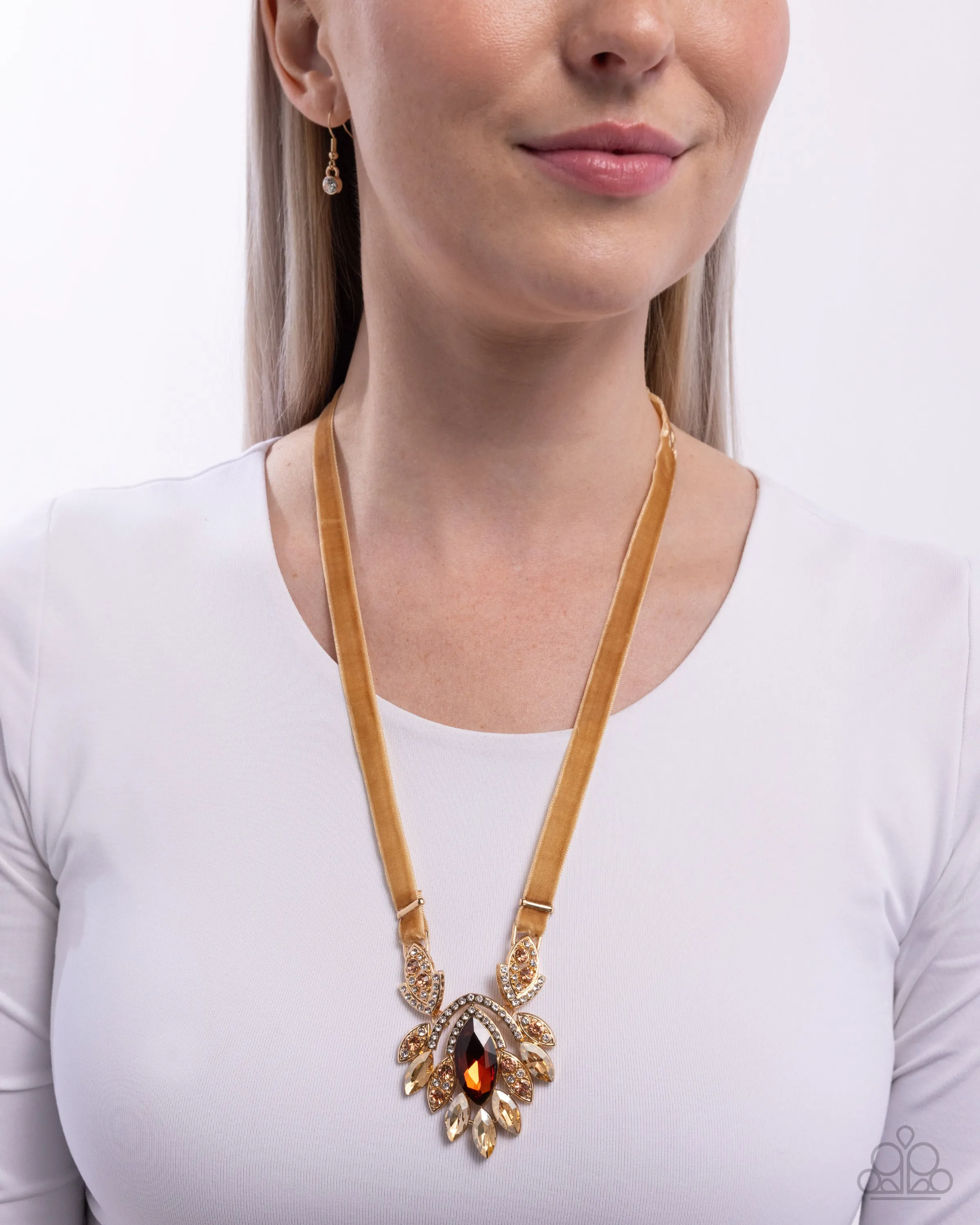Necklaces Ravishing Ribbon - Brown