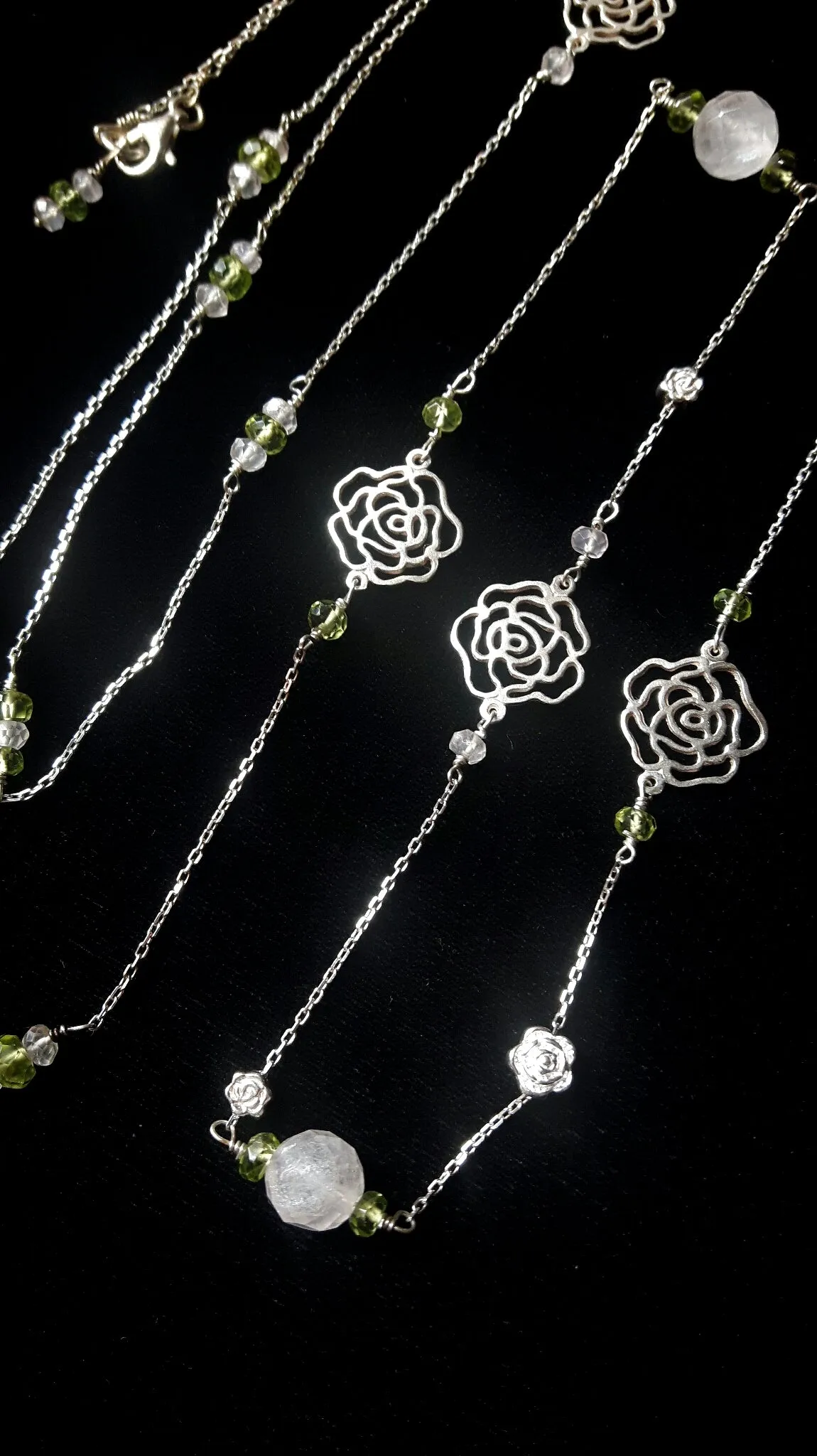 Rose Quartz & Peridot Silver Rose Necklace