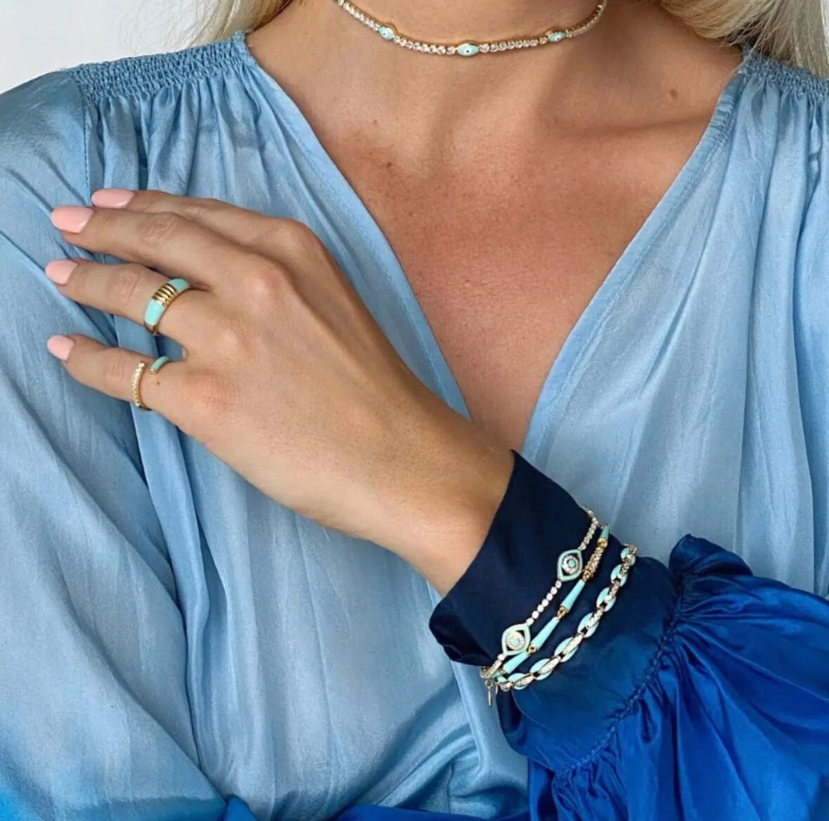 THE ALAIA (Blue)