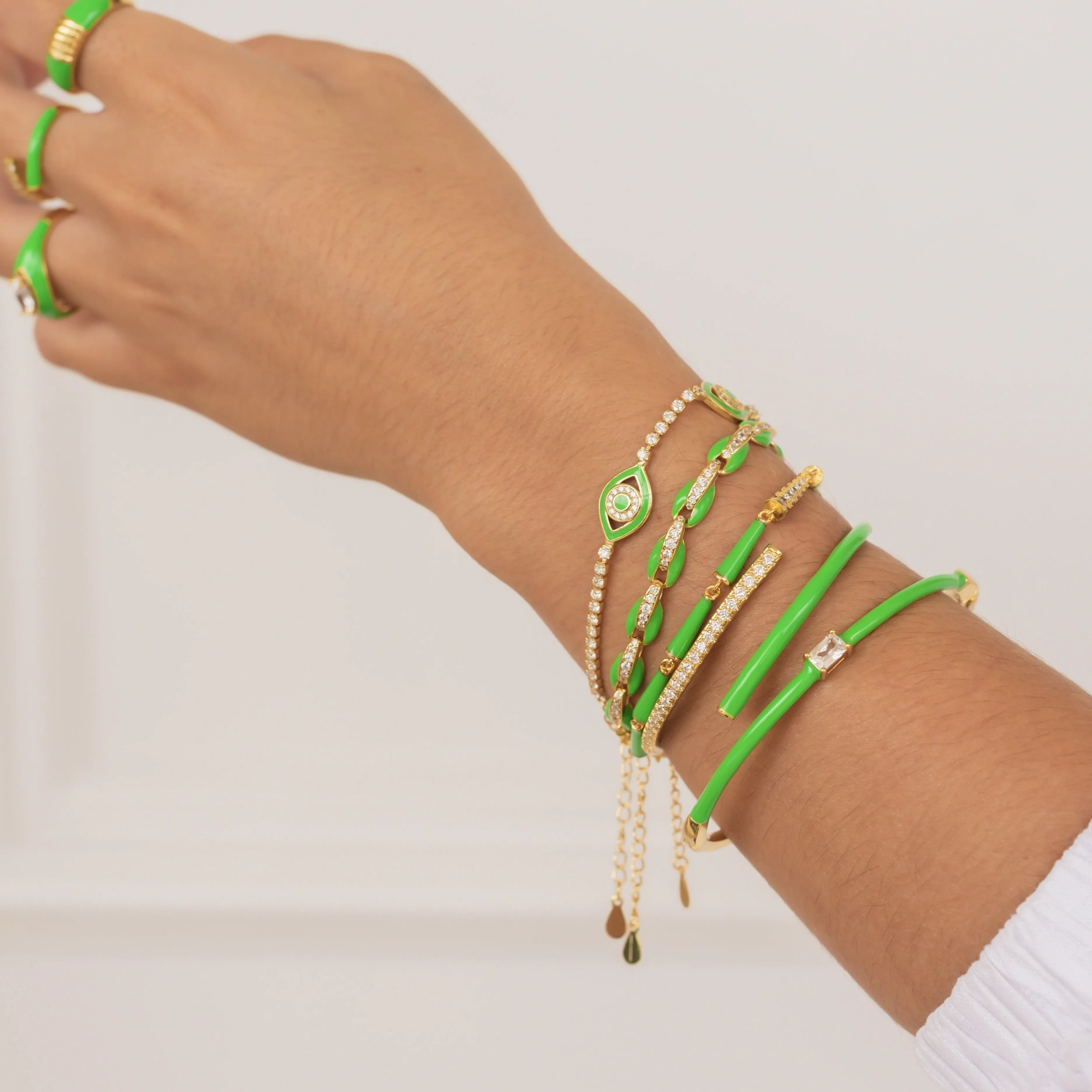 THE ALAIA (Green)